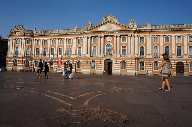 Place du capitole a toulouse